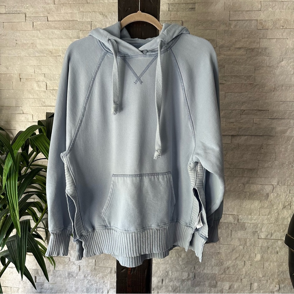 AMERICAN EAGLE Light Blue Oversized Cozy Hoodie Size Small